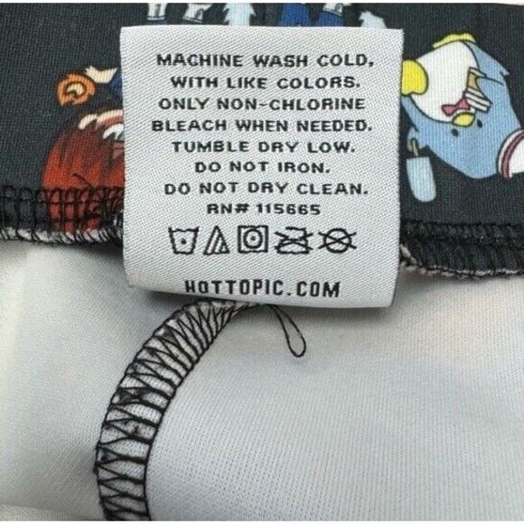 Hot Topic My Hero Academia x Hello Kitty and Friends Skater Suspender Skirt 2/2X - Picture 5 of 8